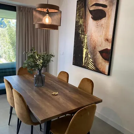 Luxury Three Bedroomed In Estopona Apartment Estepona